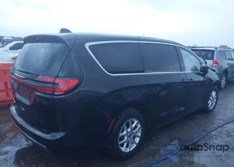 2023 Chrysler Pacifica Touring L z USA, uszkodzony, nr VIN 2C4RC1BG7PR606443